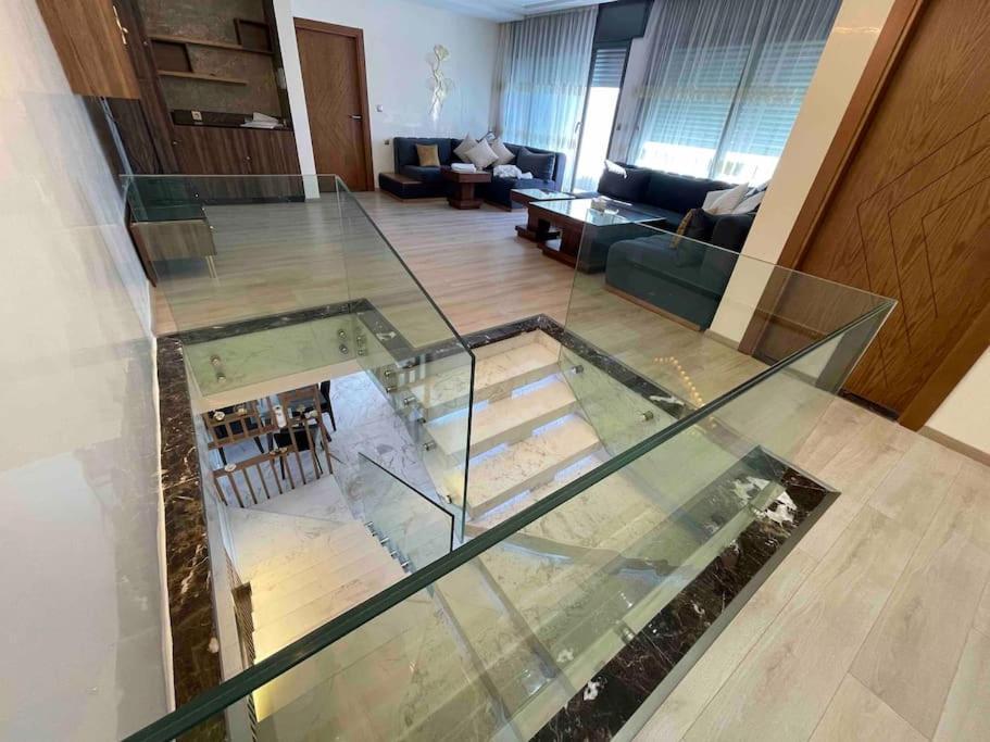 Royale Duplexe Pleine Centre Tanger Apartment Екстериор снимка